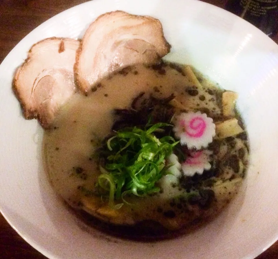 Tonkatsu Black Ramen|sooprcoolchicaさん