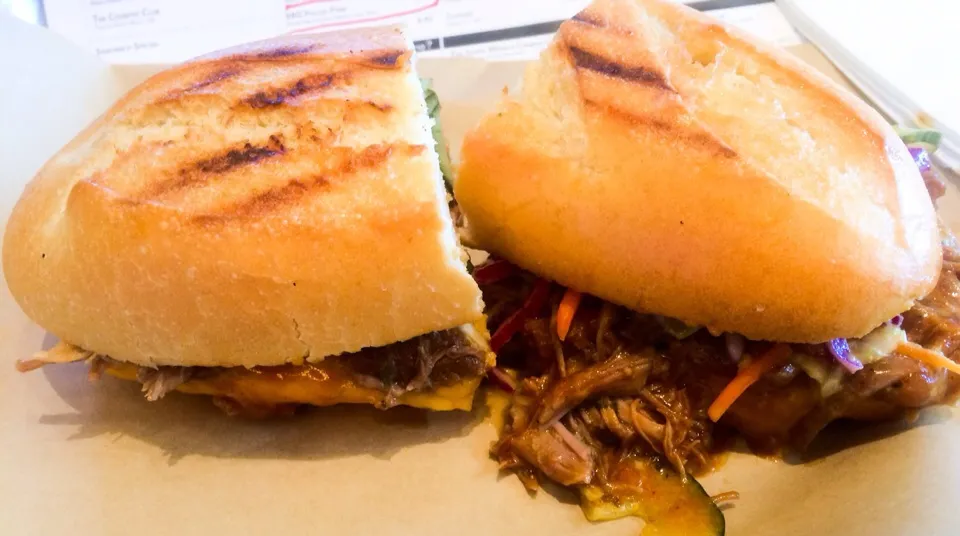 Pulled Pork Sandwich from Mendocino Farms|sooprcoolchicaさん