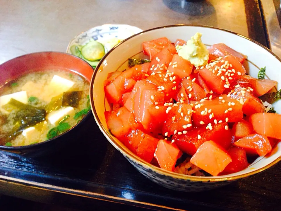 マグロ丼|アイちょさん