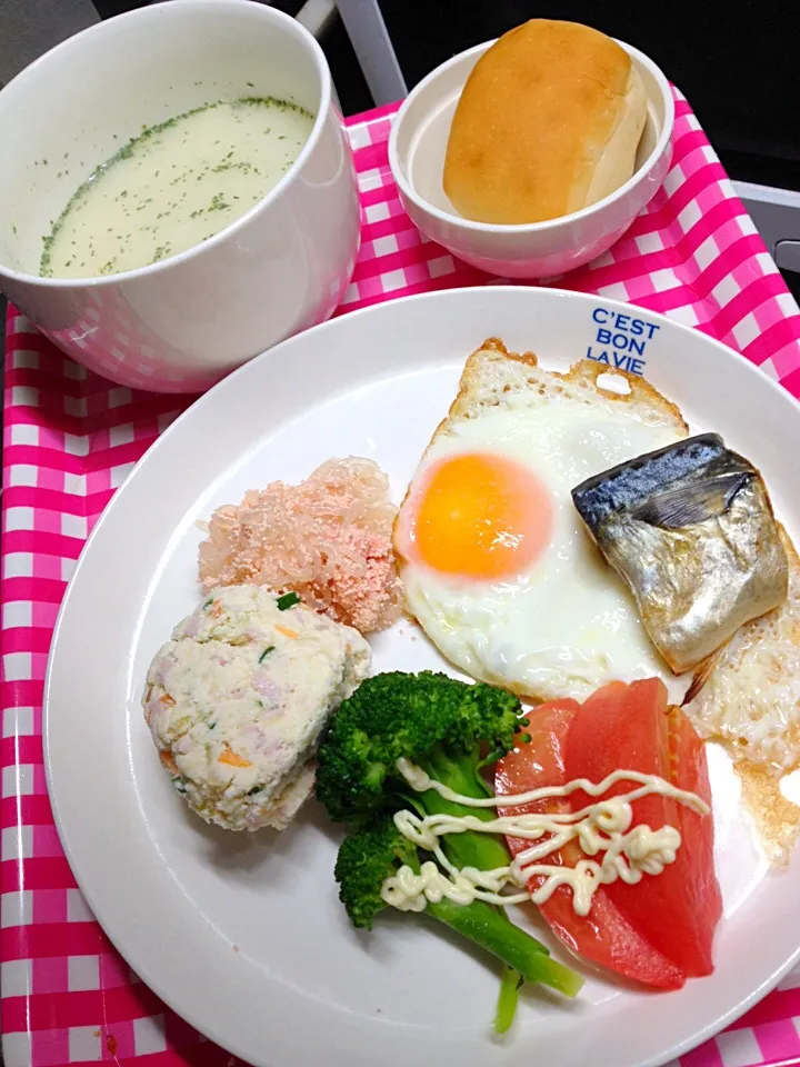 １0分飯。お皿にのせただけ(^^)|ハルさん