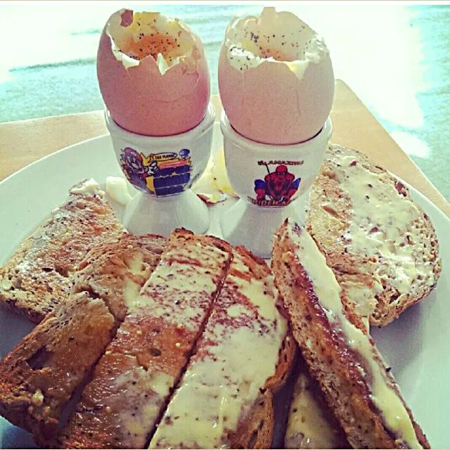 #softboiled#eggs#blackpepper#toast|Cinta Adiaelidaさん