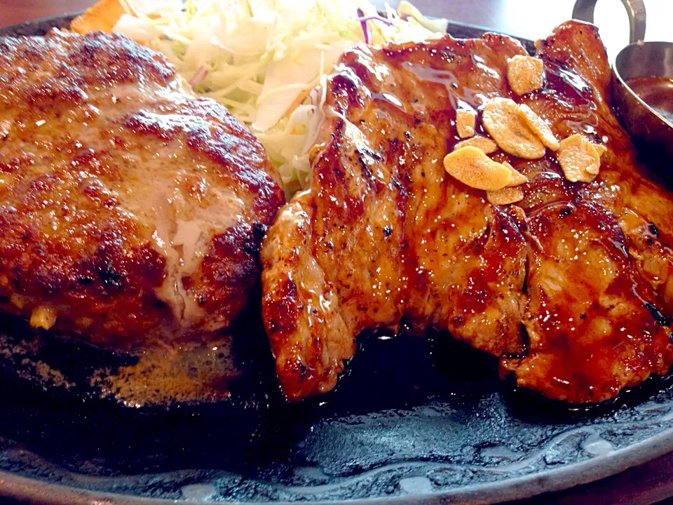 昼ごはんカキヤスのハンバーグ(>_<)|Shinpei Yamaokaさん