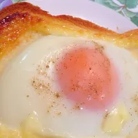 Snapdishの料理写真:Toast with egg and mayonnaise|Sae Kimuraさん