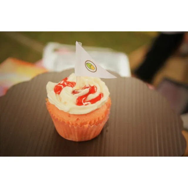 Strawberry Cupcake #Desert #sweet #cupcake|Arridha Afiatiさん