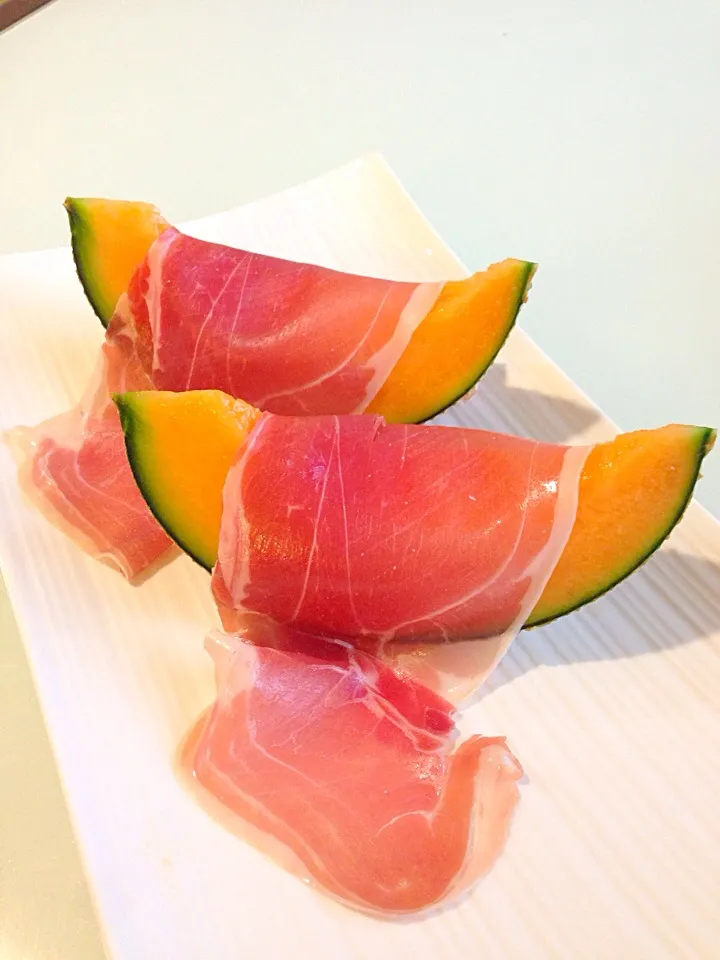 Melon with Parma ham|sirakorn owadaさん