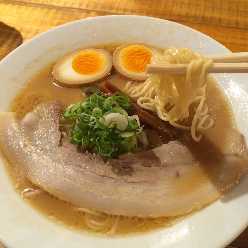 まる福ラーメン 中|maixx ใหม่さん