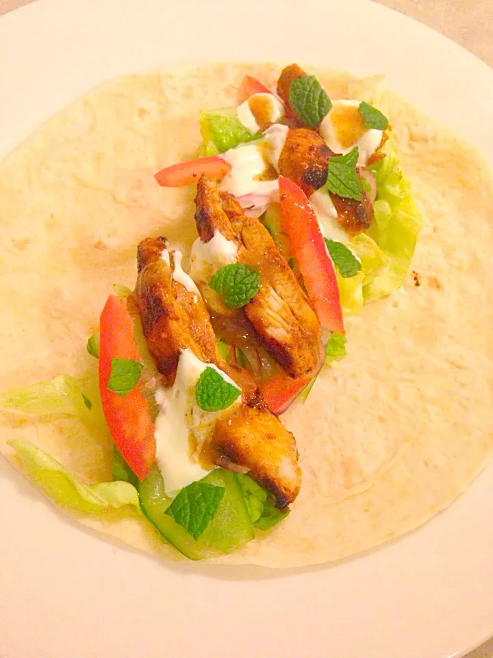 Chicken Tikka Flatbread|Chrisy Hillさん