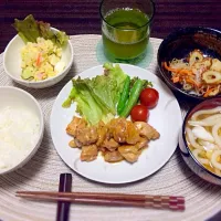 Snapdishの料理写真:鳥照り焼き★ちくわしらたきピリ辛炒め★ポテトサラダ★うどん|poohさん