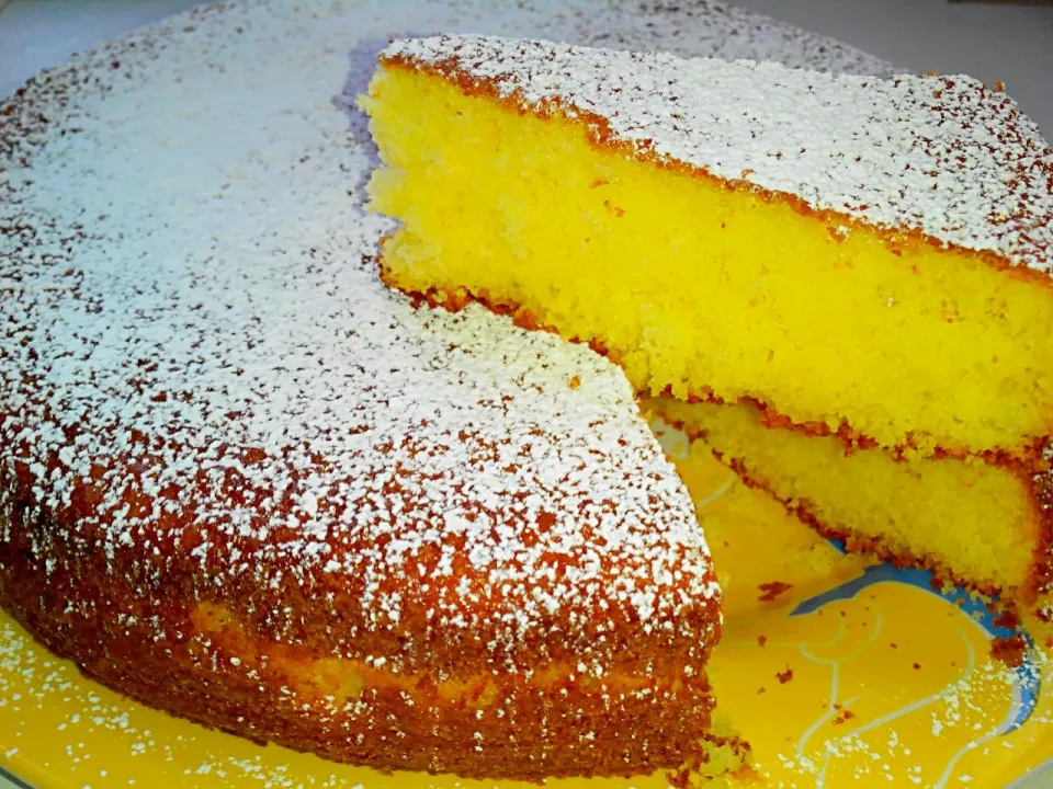 Snapdishの料理写真:Torta soffice al limone.|Francescaさん