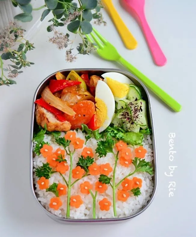 夏の花見🍊お弁当|Rie in Norwayさん