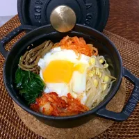 Snapdishの料理写真:STAUBで石焼きビビンバ