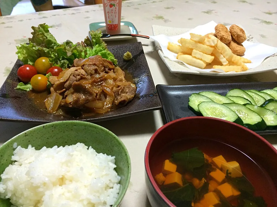 焼肉定食🍀|makoさん