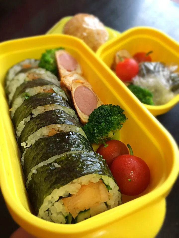 チビ太くんサークル弁当…また海苔巻き^^;|hanakoさん