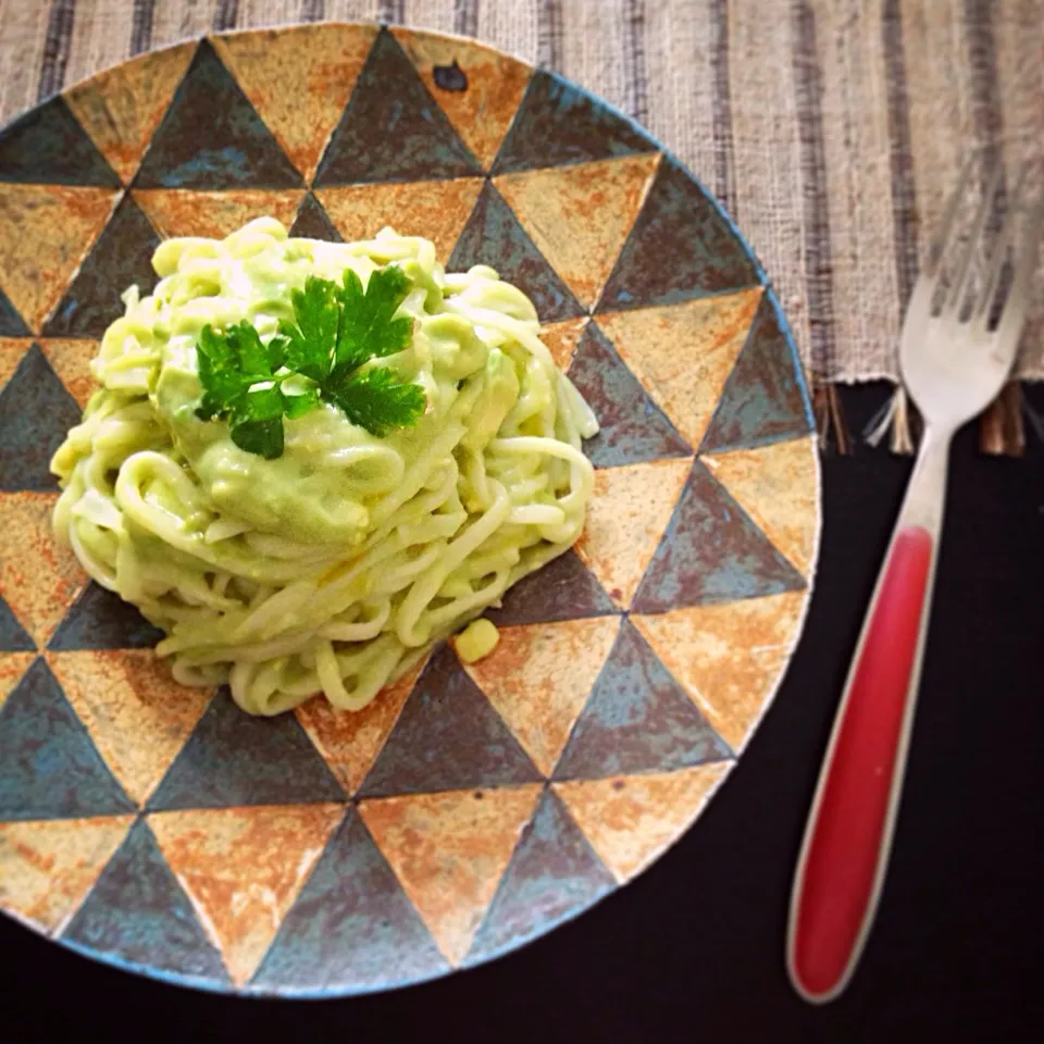 簡単うどんでアボカドクリーム冷製生パスタ風|あいこ ⁎ˇ◡ˇ⁎さん