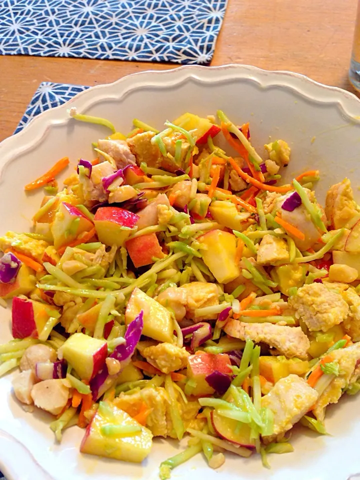 Chicken Broccoli Slaw Salad|Toni Pillingさん