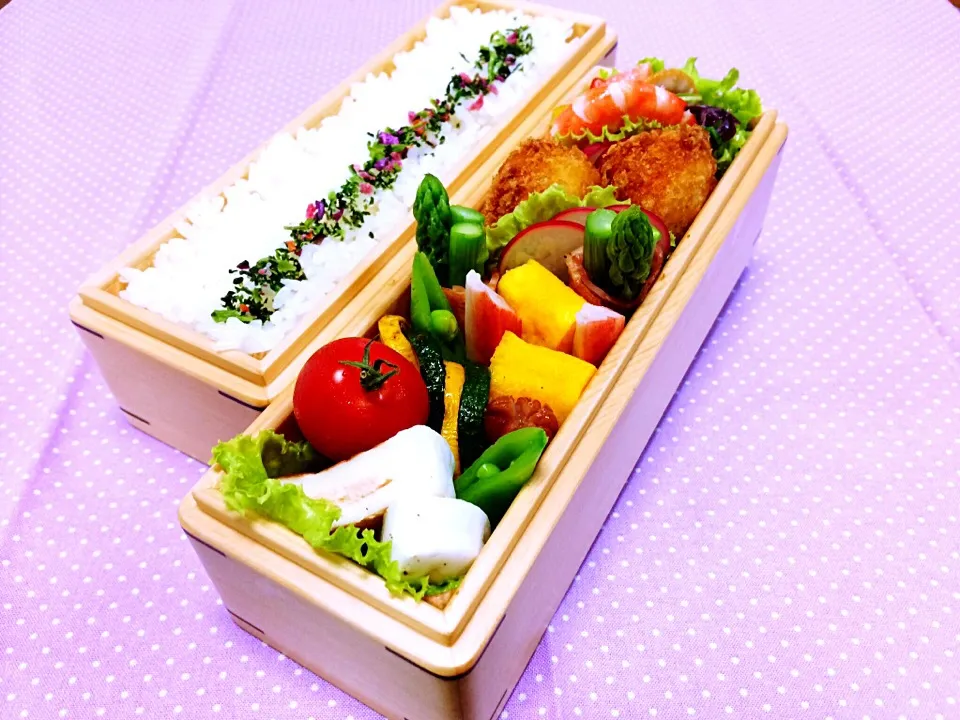 Snapdishの料理写真:チキンカツ弁当|りえさん