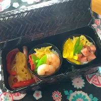 Snapdishの料理写真:ミニカップ寿司弁当｡:°ஐ♡*|ベリーさん