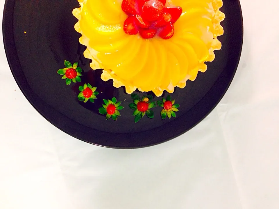 #pie #fruit #strawberry #peach #yummy #homemade|thea tamaraさん