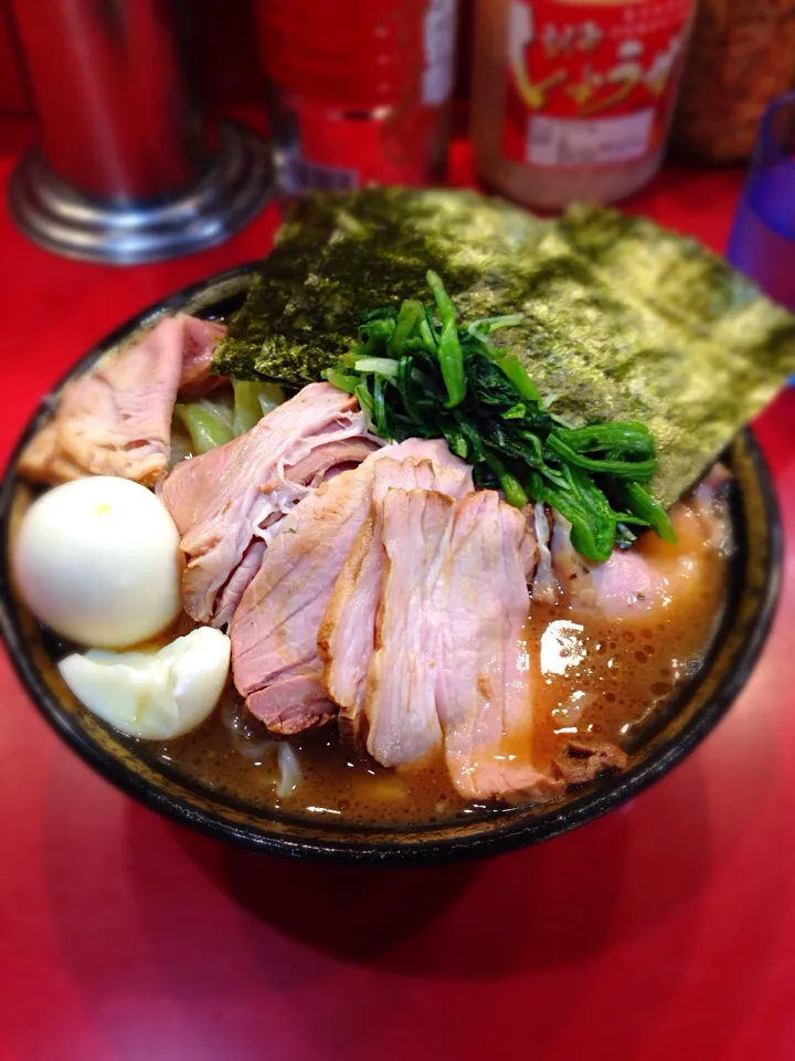 Snapdishの料理写真:家系ラーメン|Daisuke Ryan Fukudaさん