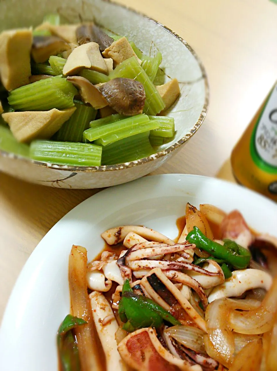 夕飯

わらん蕗と高野豆腐の煮物
イカとピーマンのキムチ炒め|ゆりっぺさん