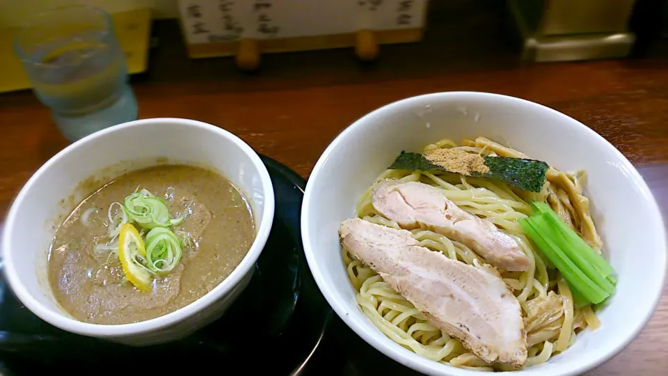 麺の風 祥気 濃厚鶏搾りつけそば|ミナミ ヒロヤさん