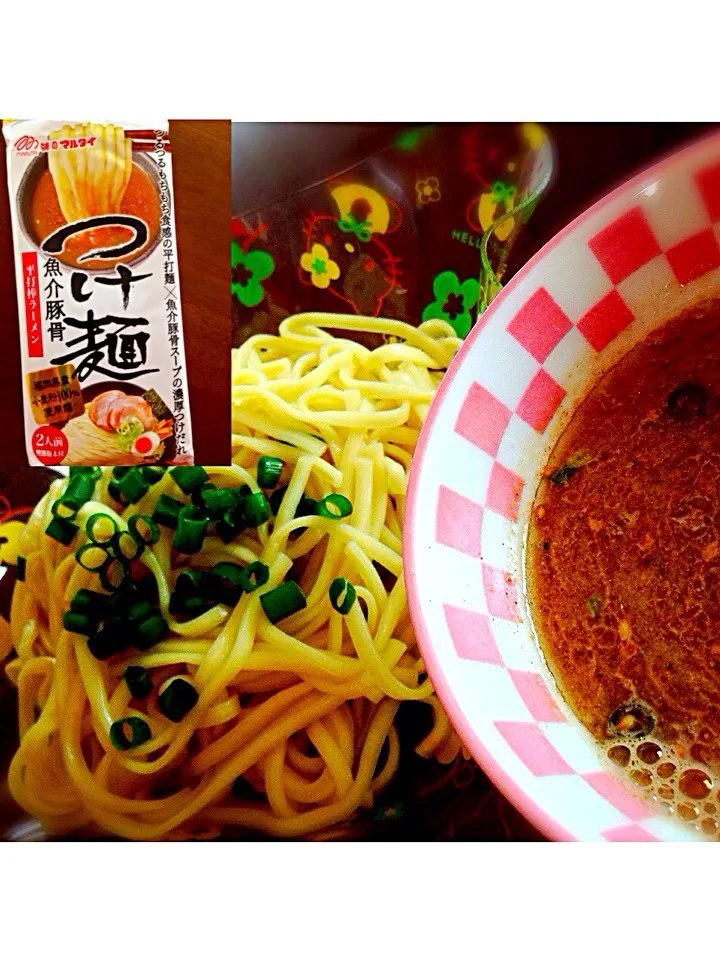 オヤジ特製！娘が大好きな味のマルタイ「魚介豚骨つけ麺〜！」|TETSU♪😋さん