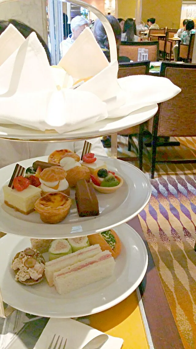 High tea at excelsior hotel #dessert #western european cuisine|Skyeさん