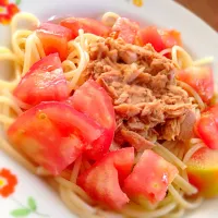 夏バテ予防に！さっぱりトマトの冷やし中華風パスタ|さゆりさん