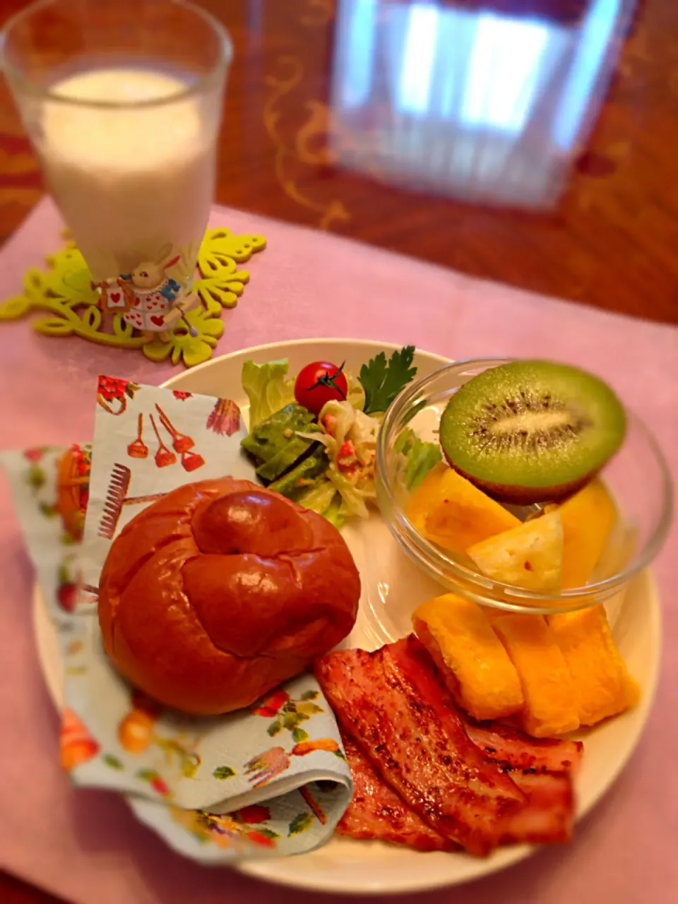 休日の朝ごはん(次女)|ちゃたままさん