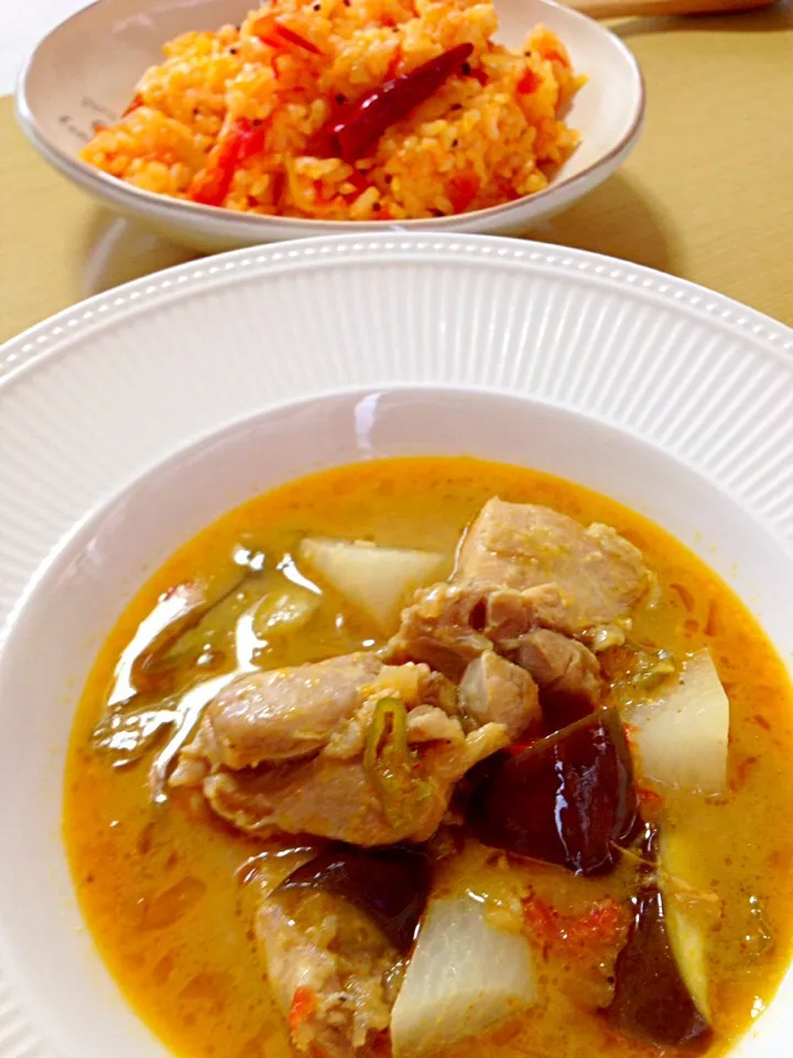 鶏肉とナスと大根のヨーグルトカレー  と  トマトライス|でおでおさん