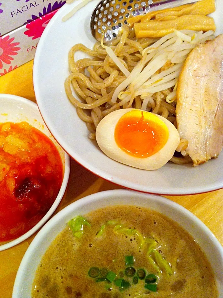 海老味噌つけ麺+半玉+味の辛騒ぎ（大辛）@麺屋 写楽（原市）|Kazuya Miyukiさん