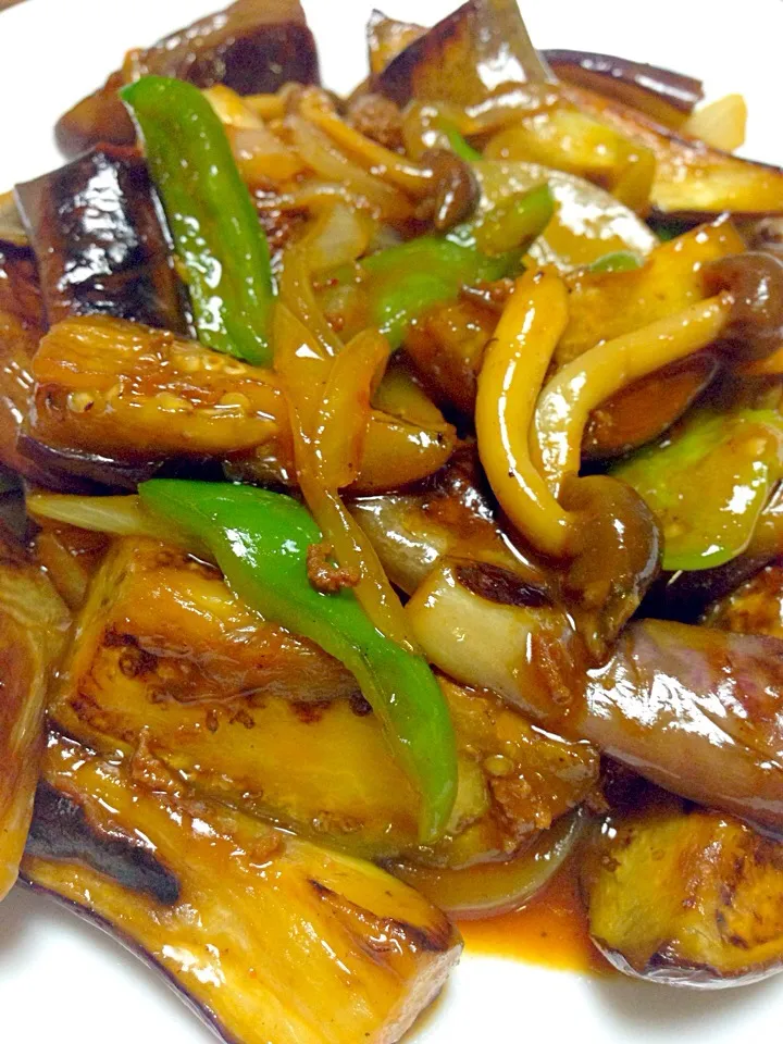 #Eggplant,bell pepper,onions, mushroom... Just mixing it but it taste good.:)#Yummy #healthy|Lotlot Annaさん