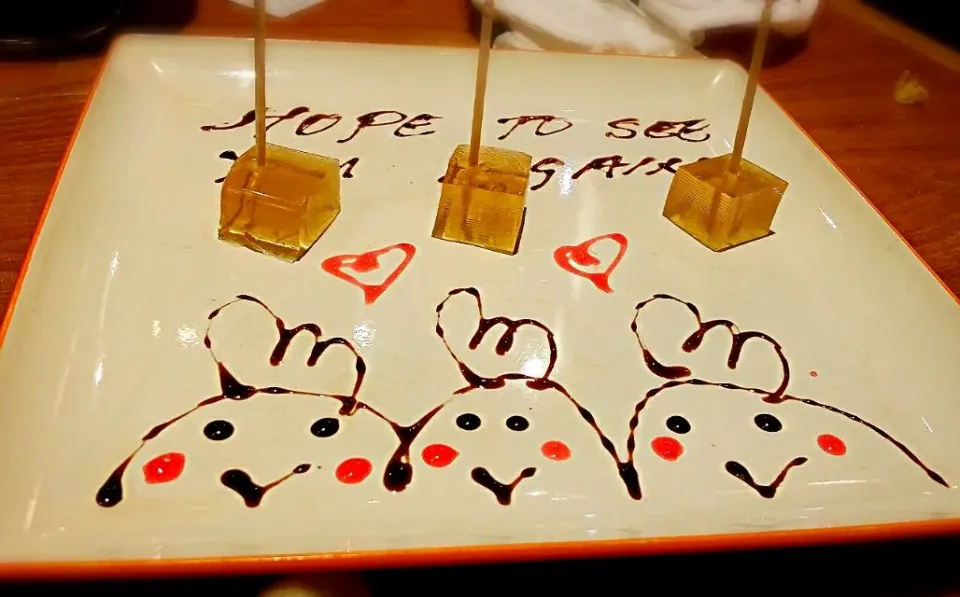 Chocolate drawn chickens with jelly desserts~too cute #dessert #chocolate #jelly|Skyeさん