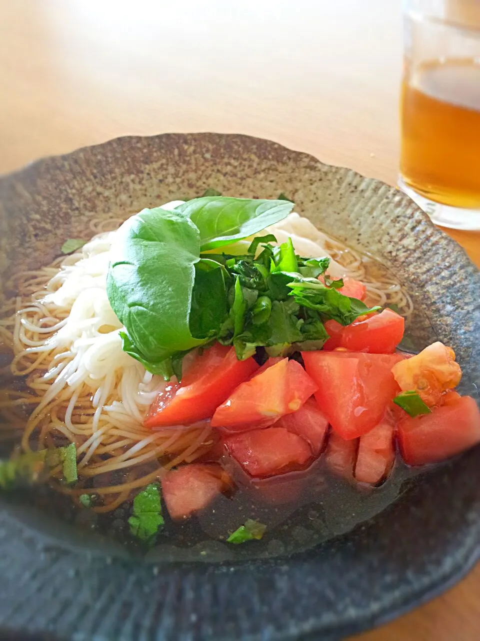 朝からトマトバジルそうめん|ゆうちゃんさん