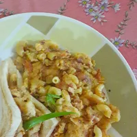 omlet macaroni keju sapi.
#latebreakfast 😁|sisca christinaさん