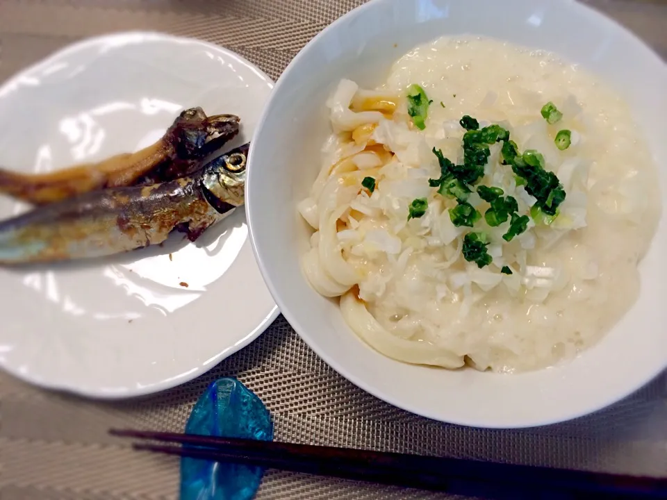 伊勢うどんでとろろうどん|いしぃむしぃさん