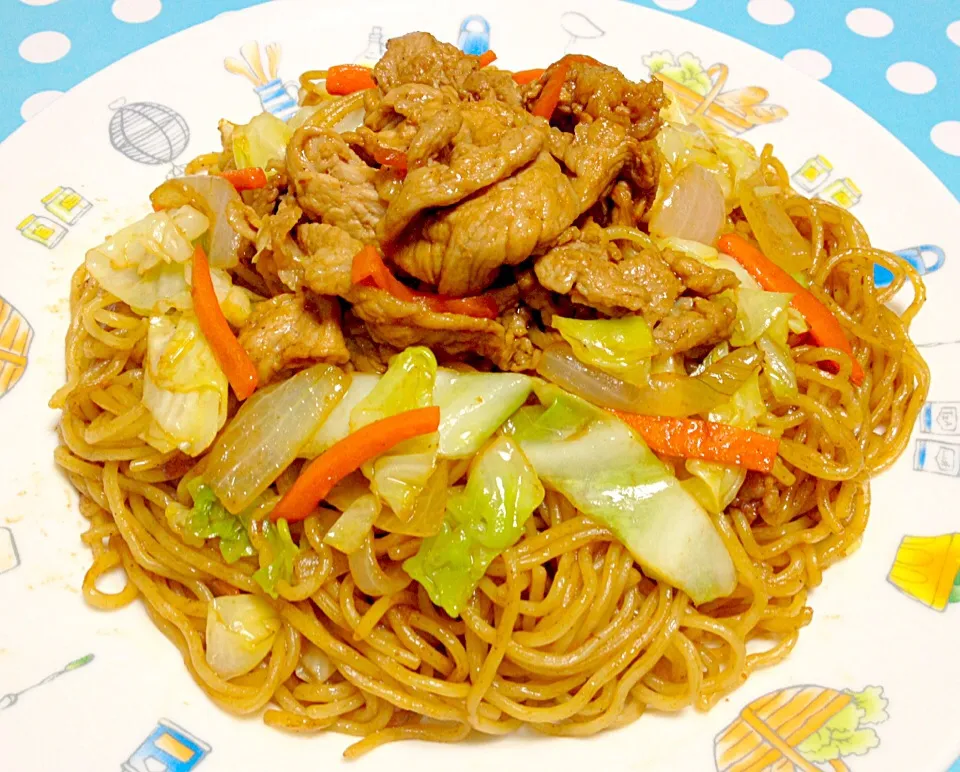 Snapdishの料理写真:Yakisoba (Japanese fried noodle)|Liezlさん