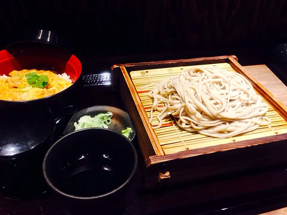 Snapdishの料理写真:小親子丼セット (冷蕎麦)|hiroさん