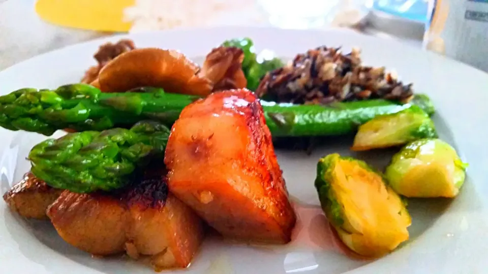 father's day meal for me. pork belly, asparagus,  brussel sprouts,  wild rice, short rib and oyster mushrooms|Michael M Schleyerさん