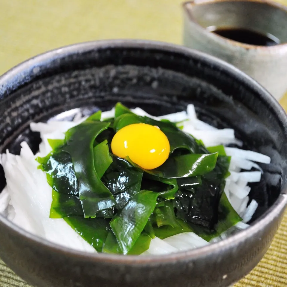 わかめと山芋のシャキシャキおつまみ|海野海藻店さん