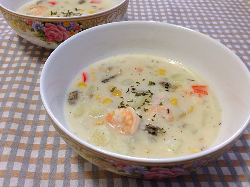 Potato Seafood Chowder 🍲|✨강민지✨さん