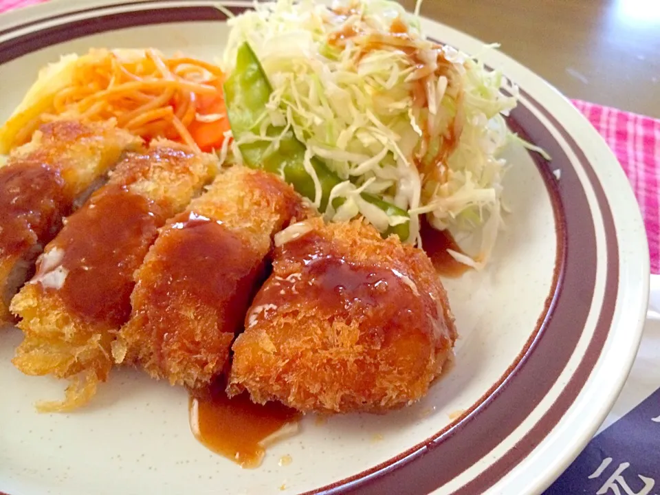 浅草桃タローの焼きかつでランチ。|かずみさん