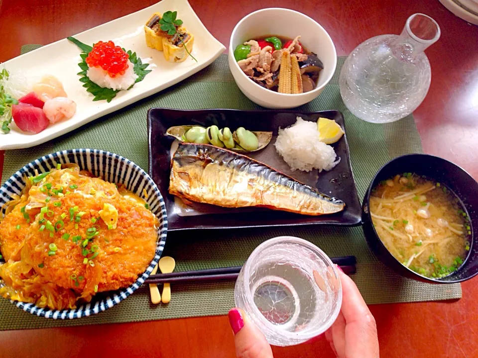 Today's Dinner🍶前菜･揚げ浸し･ｺﾛｯｹ丼･焼き塩鯖･えのきのお味噌汁|🌈Ami🍻さん