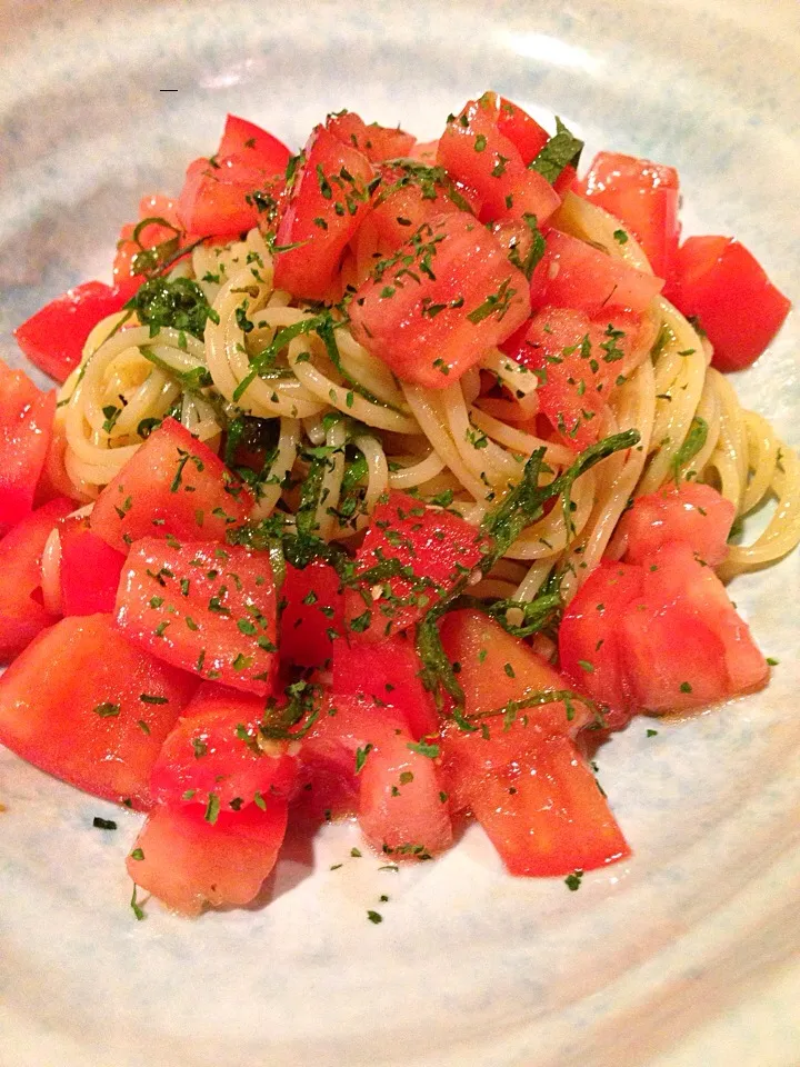 トマトと大葉の冷製パスタ|ひろさん