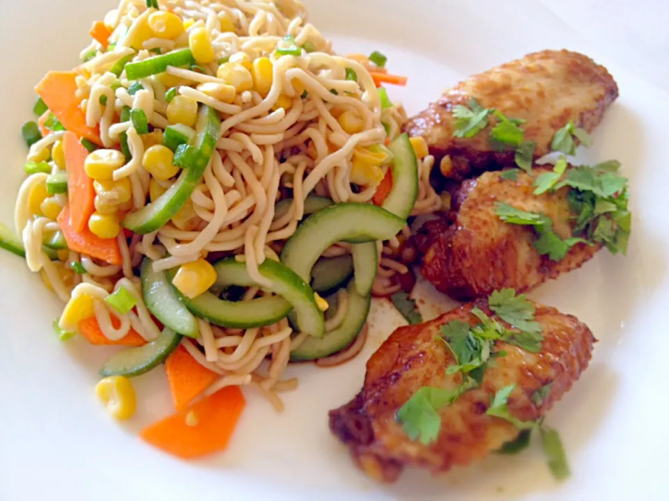 Cold noodle salad with Asian 5 spice braised wings|Jeanbellamさん