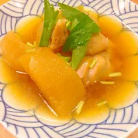 鶏と大根をたいたん 三つ葉をパラパラ|hittonさん