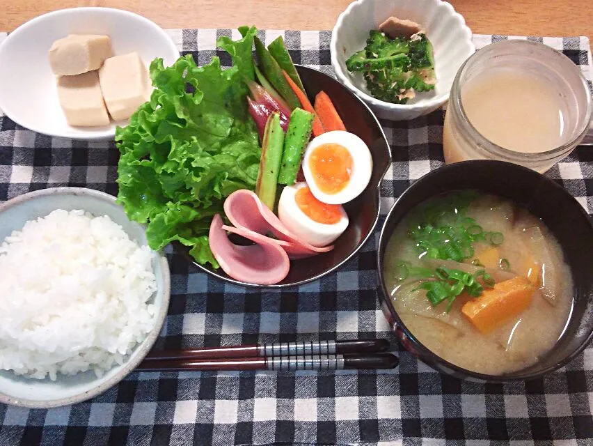 Snapdishの料理写真:昨夜も遅かった夫の朝ご飯|毎朝５時ラーⅡさん