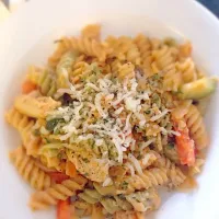 Snapdishの料理写真:Tuscan chicken & zucchini pasta|bilaさん