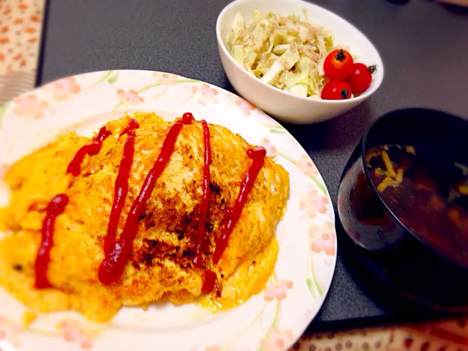 オムライすぅぱーち|愛さん