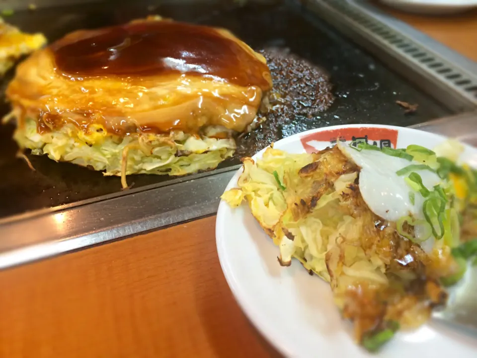 風月のお好み焼きとモダン焼き|こだまさん